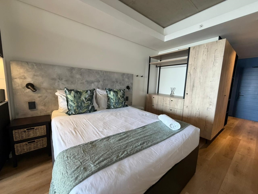 0 Bedroom Property for Sale in Sea Point Western Cape